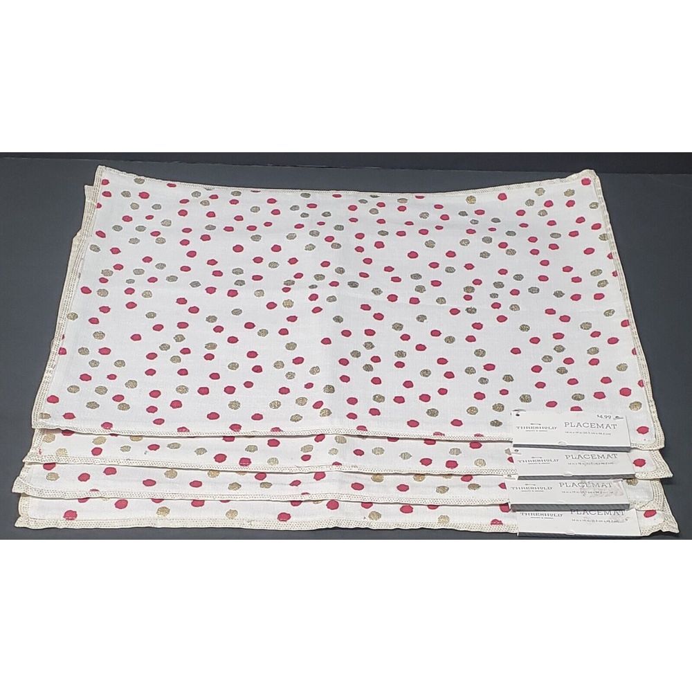 Threshold Placemats Christmas Holiday Cotton Set of (4)  Gold/ Red NWT Rect 2017